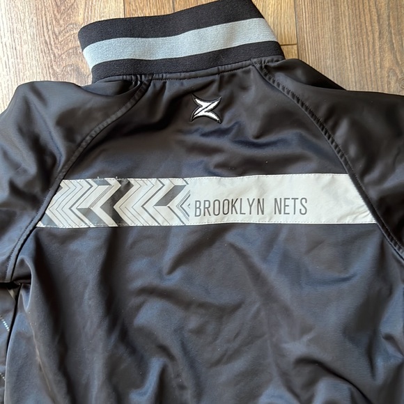 Brooklyn Nets Boys Zip Up / EUC / barely worn! - Picture 5 of 5